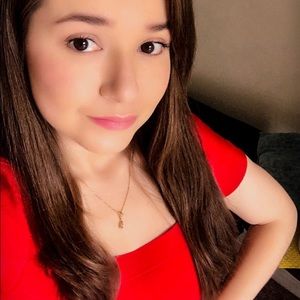 Meet your Posher, Luisa